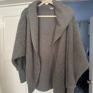 ZooZatz Sherpa Hooded Wrap / Cozy Jacket – S/M